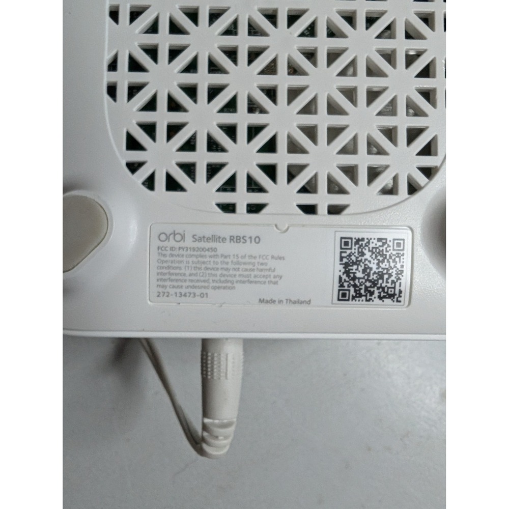 Netgear Orbi Mesh WiFi System RBR10 Router 2 RBS10 Satellites Pack UNTESTED - Picture 6 of 12